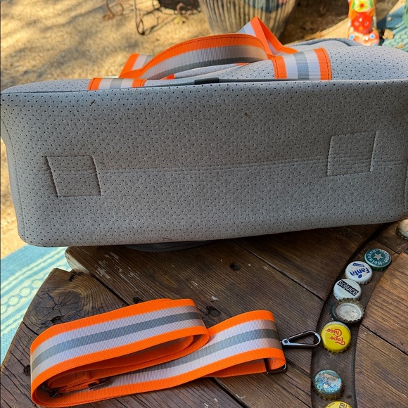 Haute Shore Billie Tennis Bag - Picture 4 of 9